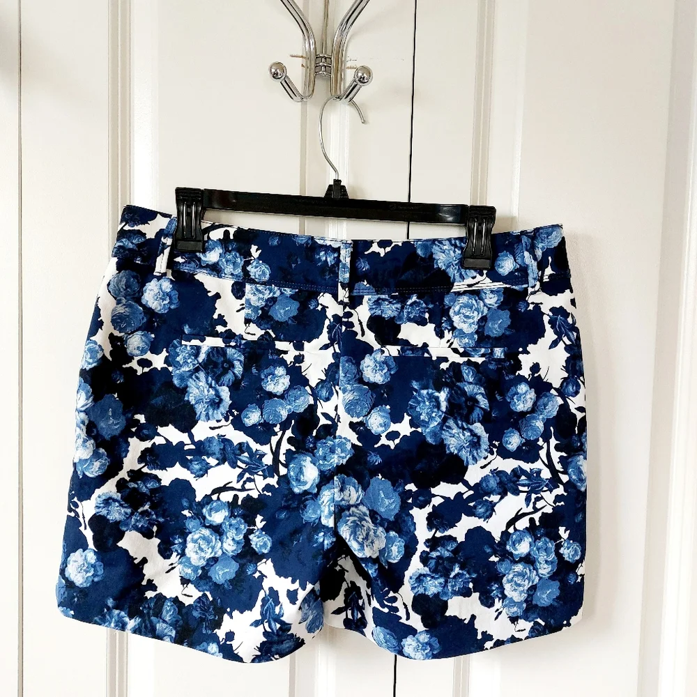 Blue Floral‎ Print Midi Tailored Shorts The Limited size 6 Flat Front 4
